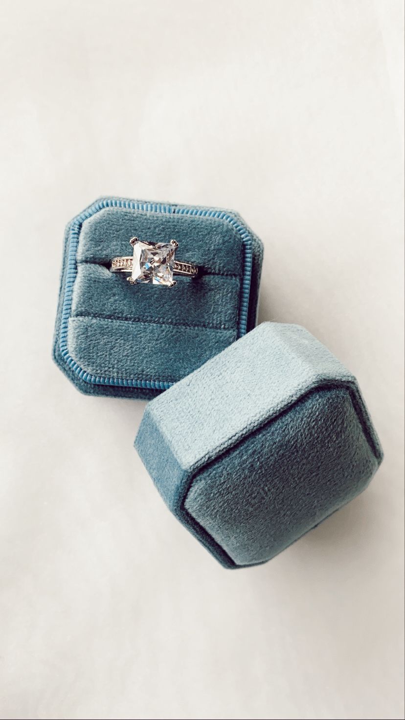 Velvet Ring Box