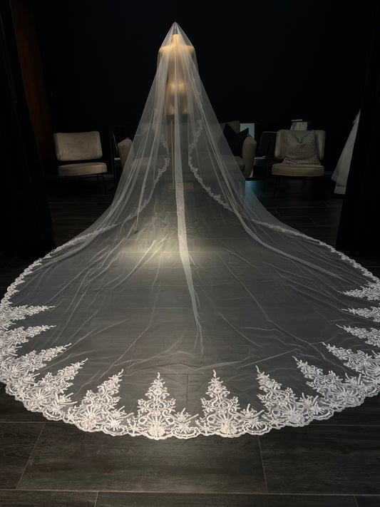 Mantilla Viviene